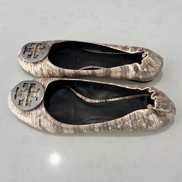 Tory Burch Reva Snakeskin print Ballet Flat - Picture 9 of 13